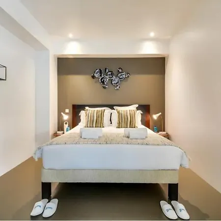 Modern And Eclectic 3bd Duplex In Le Marais! Apartamento