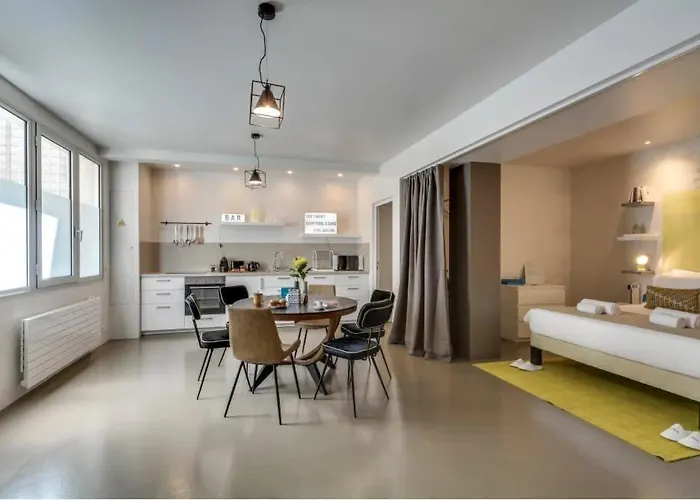 Modern And Eclectic 3bd Duplex In Le Marais! Apartament *