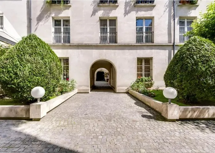 Modern And Eclectic 3bd Duplex In Le Marais! 公寓 巴黎