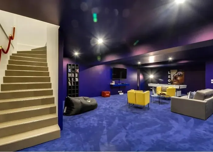Appartamento Modern And Eclectic 3bd Duplex In Le Marais! Parigi