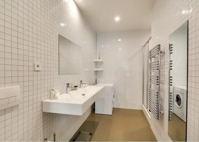 公寓 Modern And Eclectic 3bd Duplex In Le Marais!
